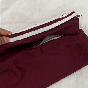 *CLOSET SALE-OFFER/BUNDLE* 
Adidas sweatpants